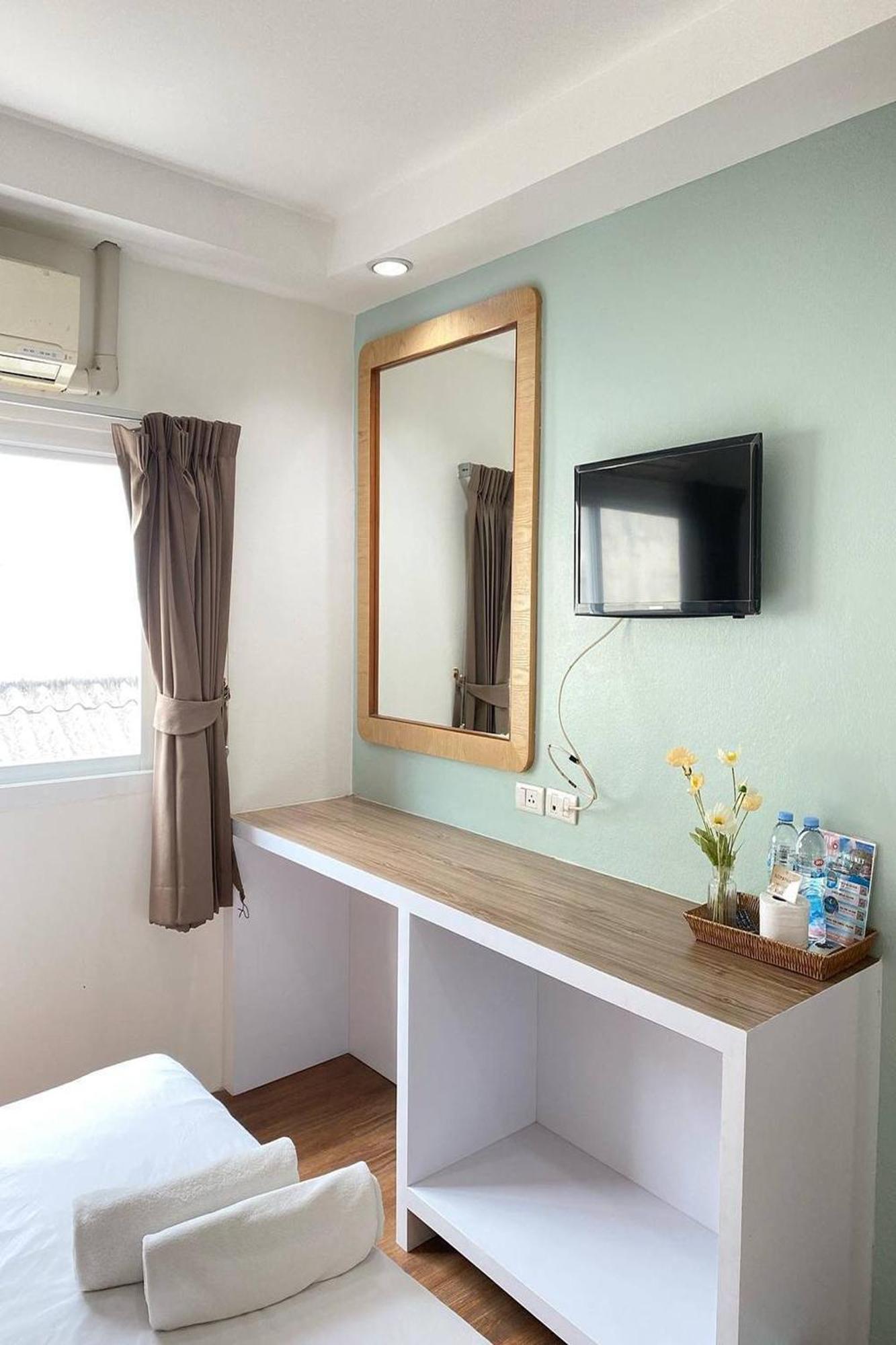 Sleep At Phuket Sha Plus Экстерьер фото