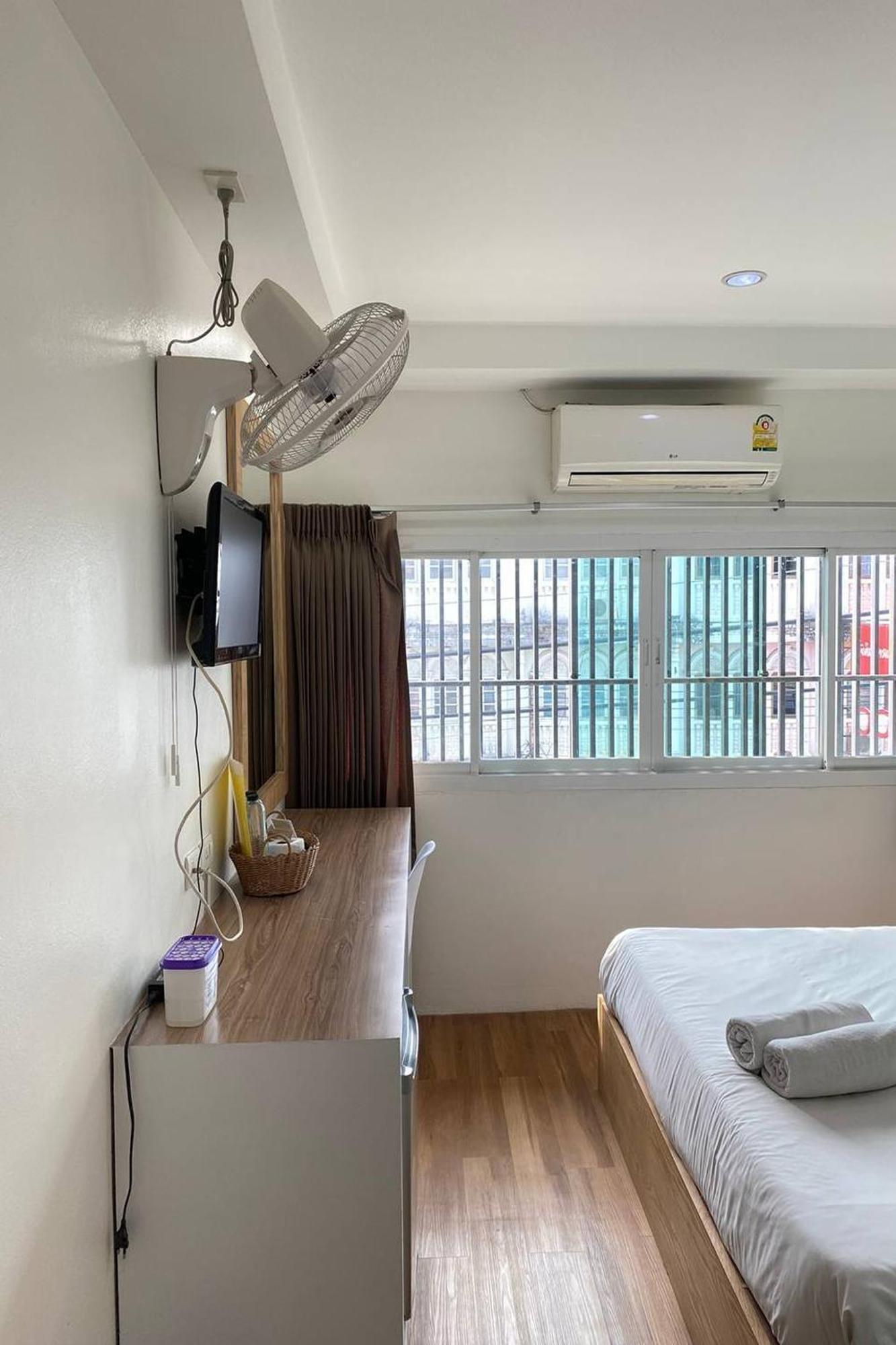 Sleep At Phuket Sha Plus Экстерьер фото